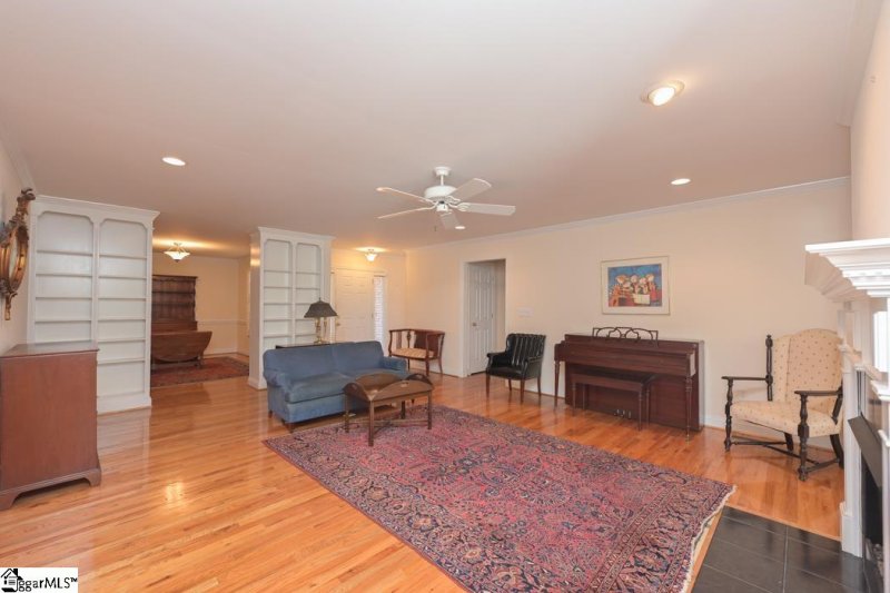 Property image 4 at 218 Redspire Drive, Greenville, SC 29617