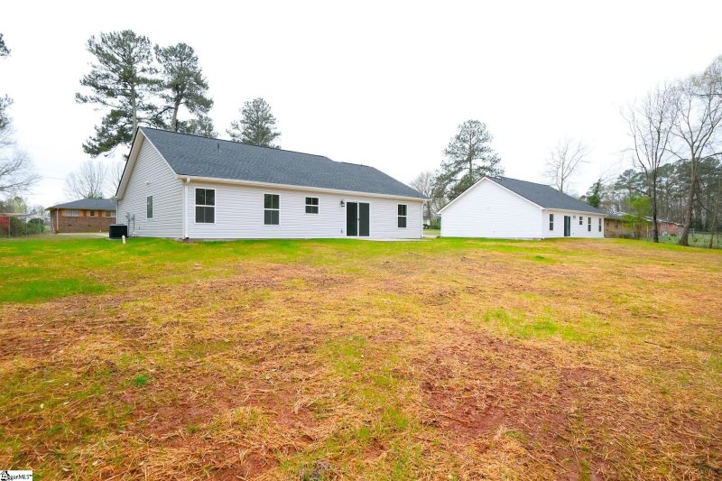 Property image 4 at 700 Leon Drive, Anderson, SC 29621