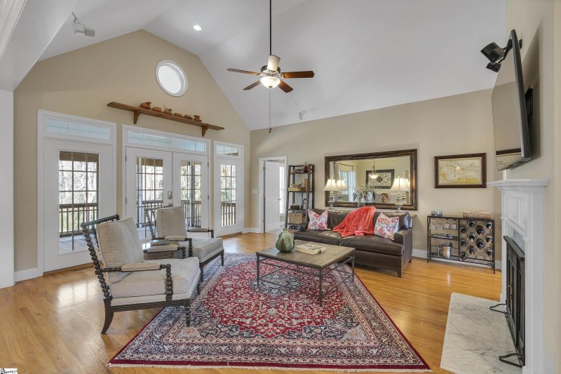 Property image 3 at 469 S Oakley Lane, Spartanburg, SC 29301