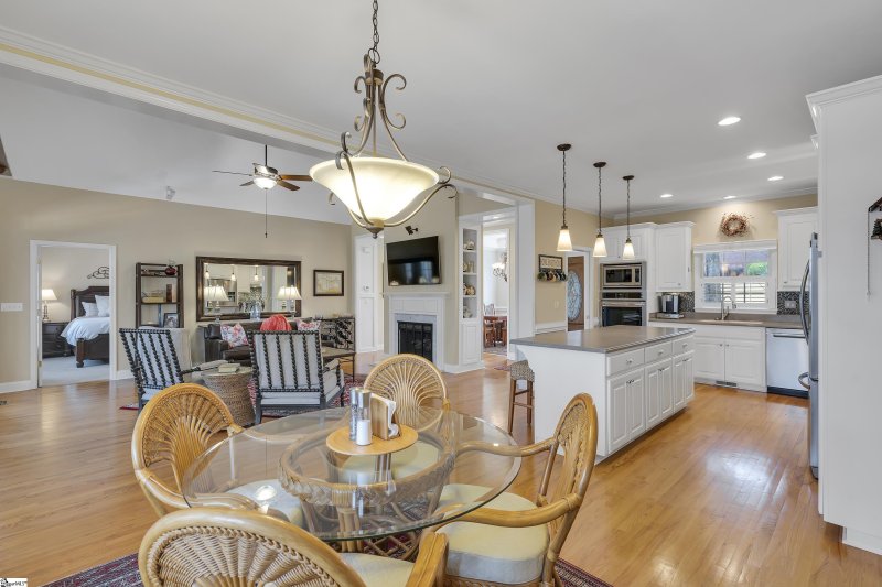 Property image 4 at 469 S Oakley Lane, Spartanburg, SC 29301