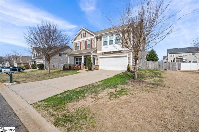 Property image 2 at 326 Slate Drive, Boiling Springs, SC 29316-7441