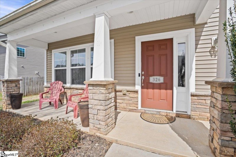 Property image 4 at 326 Slate Drive, Boiling Springs, SC 29316-7441