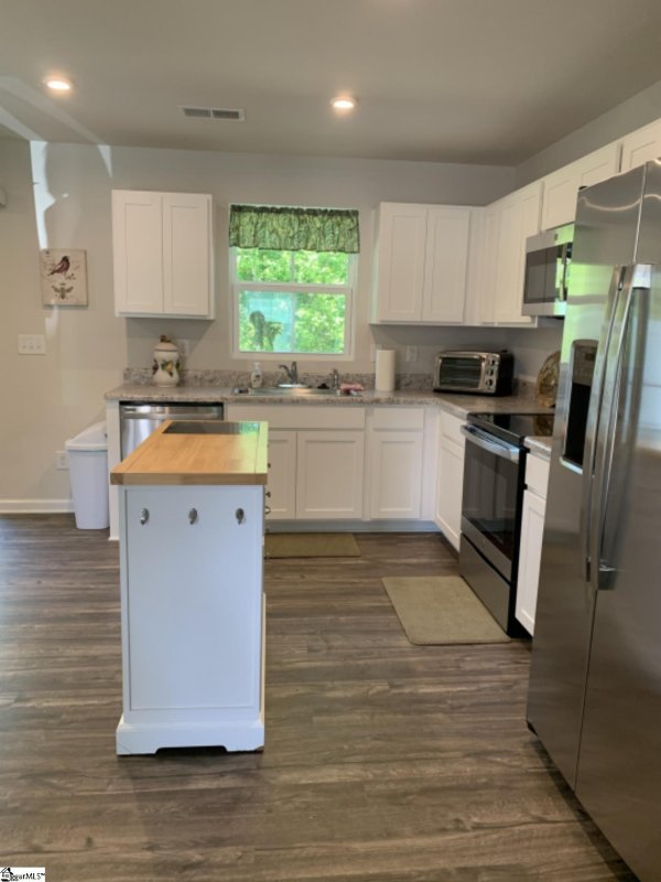 Property image 3 at 539 Hampton Townes Drive, Greenville, SC 29617