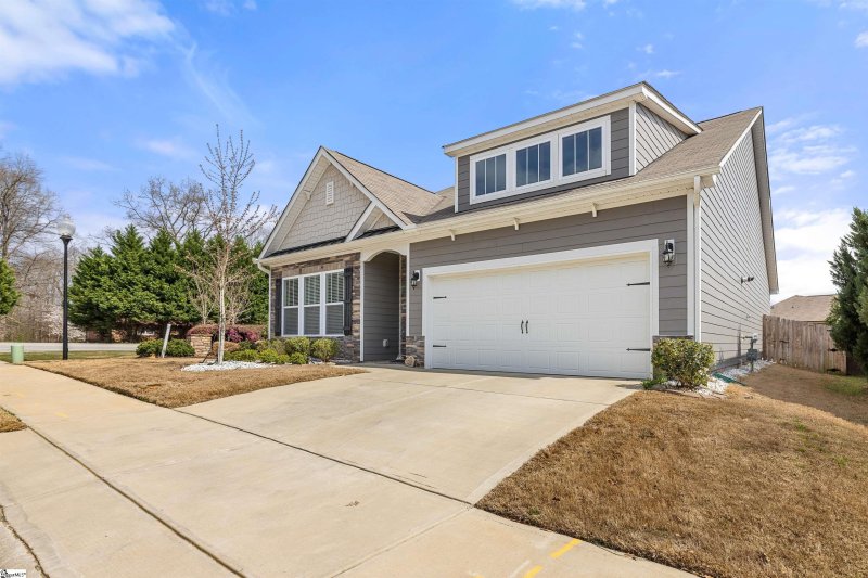 Property image 2 at 501 Bellgreen Avenue, Simpsonville, SC 29680