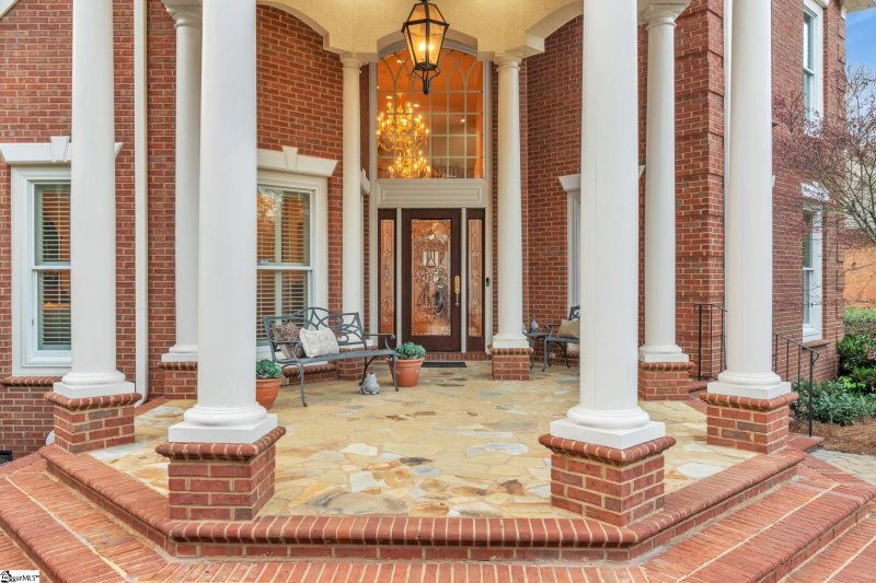 Property image 2 at 10 Futura Court, Greer, SC 29650