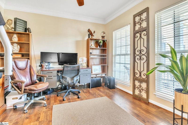 Property image 3 at 5 Creekwater Way, Greer, SC 29651