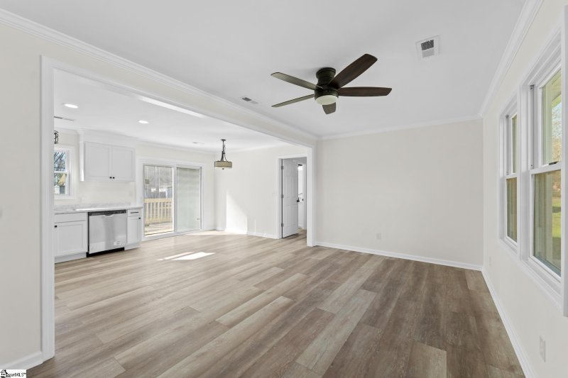 Property image 4 at 117 G Street, Williamston, SC 29697