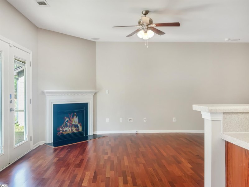 Property image 3 at 192 Dellwood Drive, Spartanburg, SC 29301