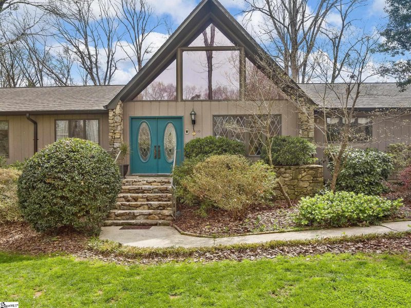 110 Plantation Drive