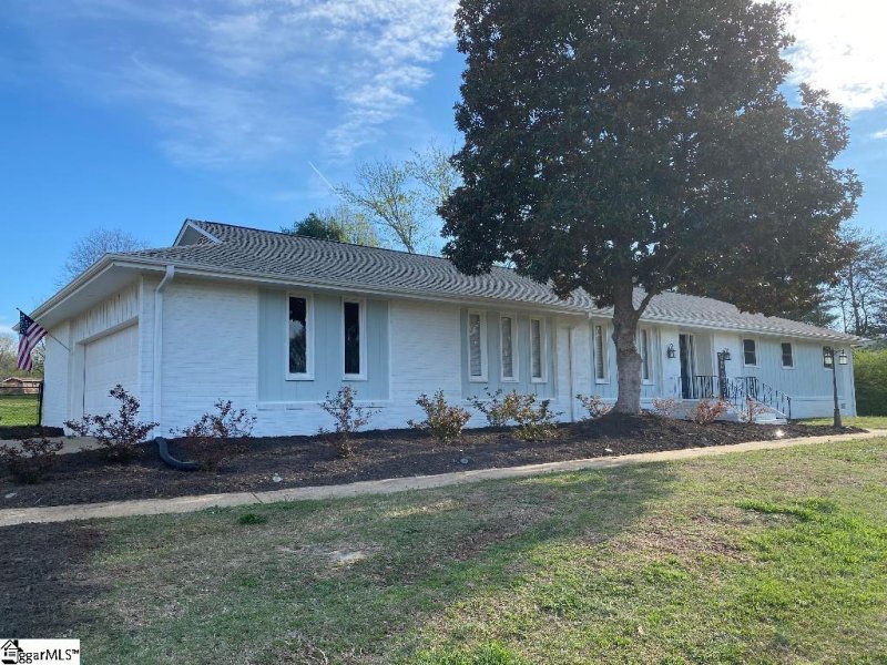 Property image 2 at 2074 Gap Creek Road, Greer, SC 29651