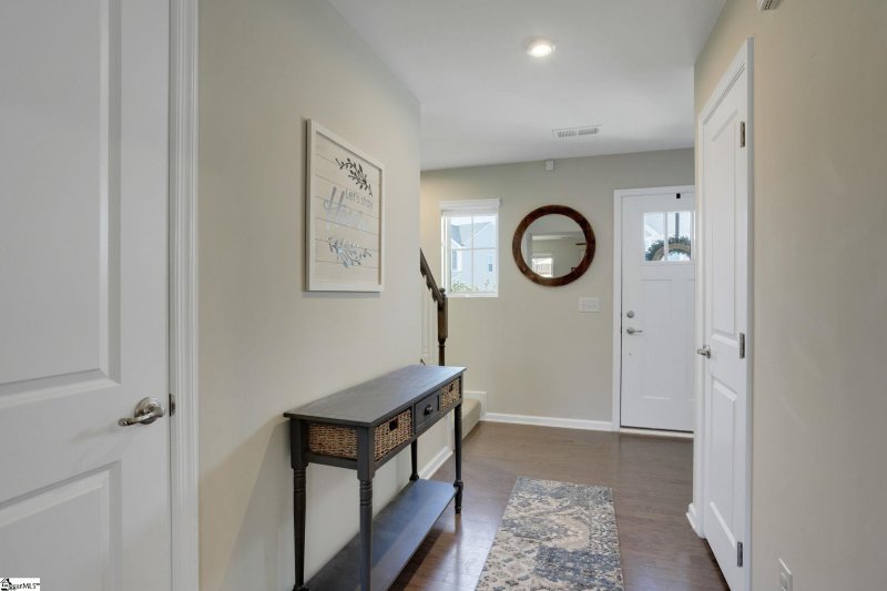 Property image 3 at 510 Bucklebury Road, Greer, SC 29651