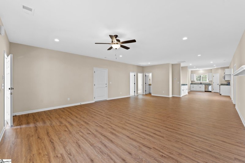 Property image 5 at 102 Colonial Court, Pendleton, SC 29670