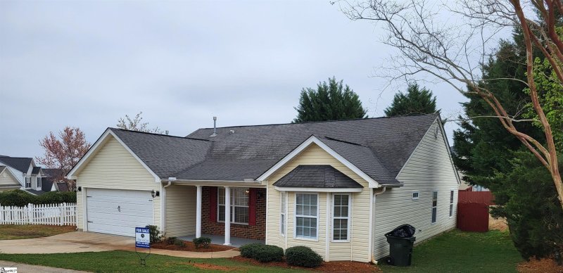 Property image 3 at 1 Brigantine Lane, Greer, SC 29650