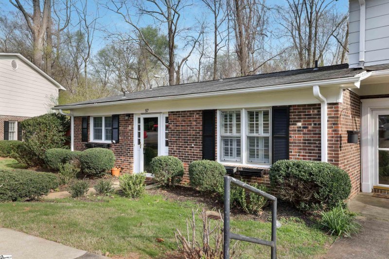 Property image 2 at 57 Summercreek Drive, Spartanburg, SC 29307