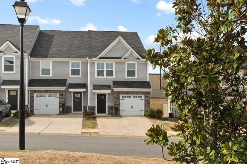 Property image 2 at 510 Huntingdale Place, Simpsonville, SC 29681