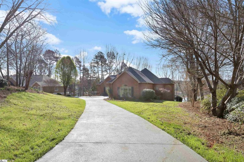 Property image 5 at 303 Amethyst Way, Seneca, SC 29672