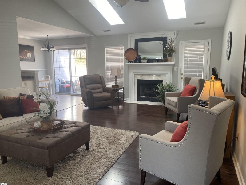 Property image 2 at 429 Riverside Chase Circle, Greer, SC 29650