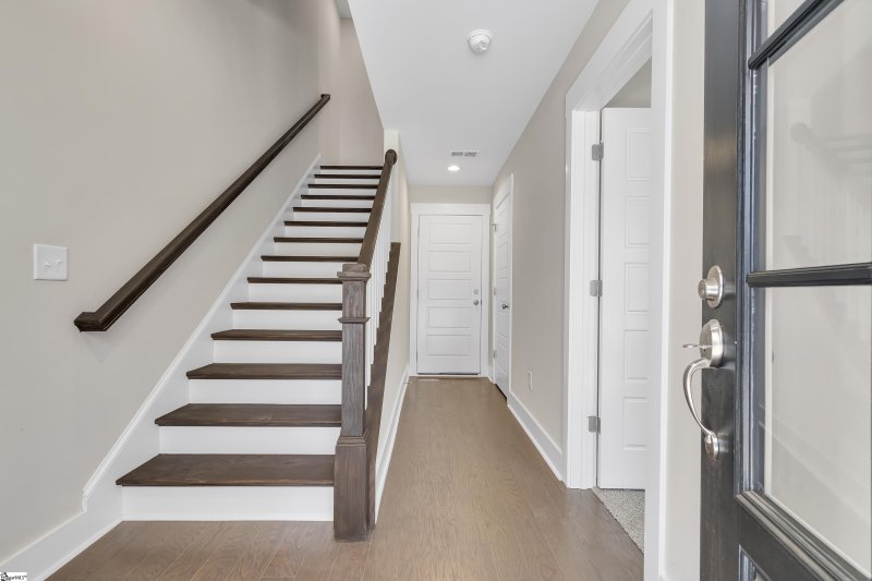 Property image 3 at 9 Keat Avenue, Greenville, SC 29601