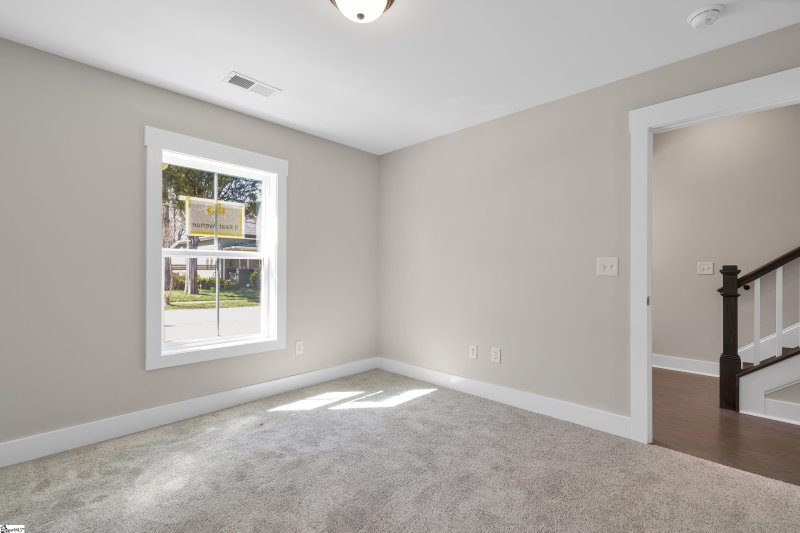 Property image 5 at 9 Keat Avenue, Greenville, SC 29601