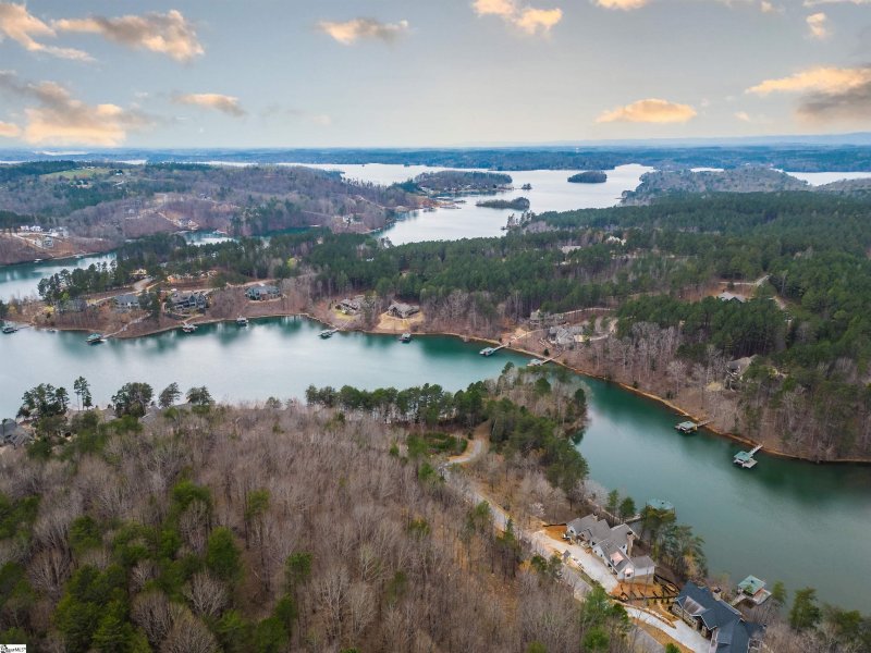 Property image 2 at 146 Island Water Drive, Six Mile, SC 29682-0000