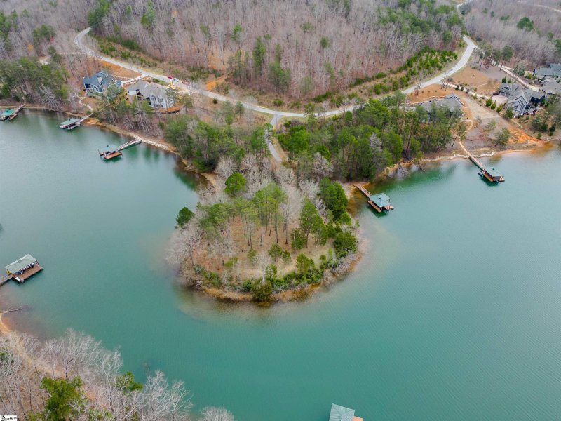 Property image 5 at 146 Island Water Drive, Six Mile, SC 29682-0000