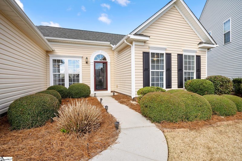 Property image 3 at 18 Carter Run Court, Simpsonville, SC 29681