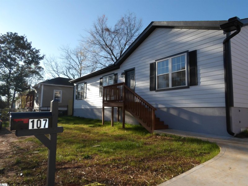 Property image 2 at 107 9Th Street, Greenville, SC 29611