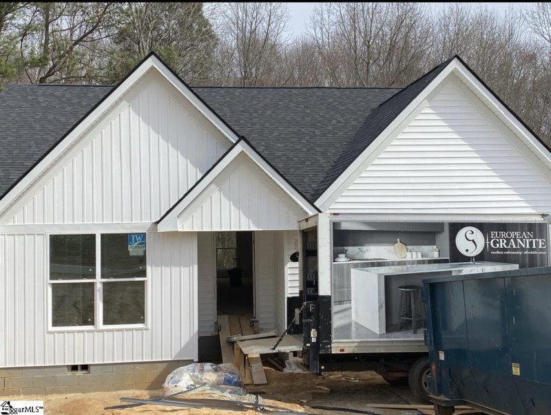 170 Rock Moss Dive Drive