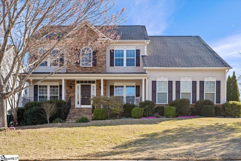 107 Wynterhall Drive