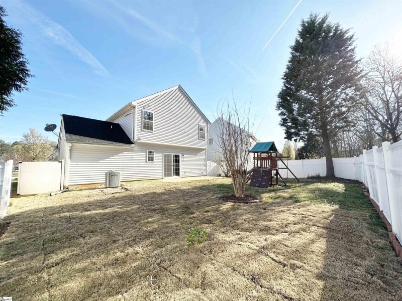 Property image 3 at 409 Riello Drive, Greer, SC 29650