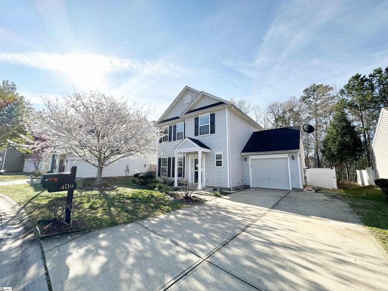 Property image 4 at 409 Riello Drive, Greer, SC 29650