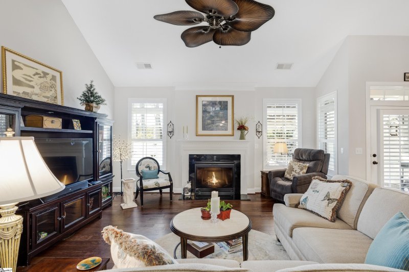 Property image 4 at 204 Bickleigh Court, Simpsonville, SC 29681
