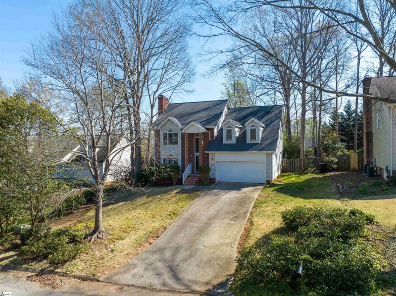 Property image 2 at 1031 Powderhorn Road, Simpsonville, SC 29681