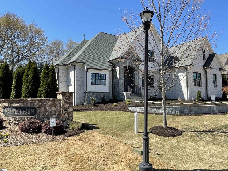 Property image 2 at 101 Joseph Fletcher Way, Simpsonville, SC 29681