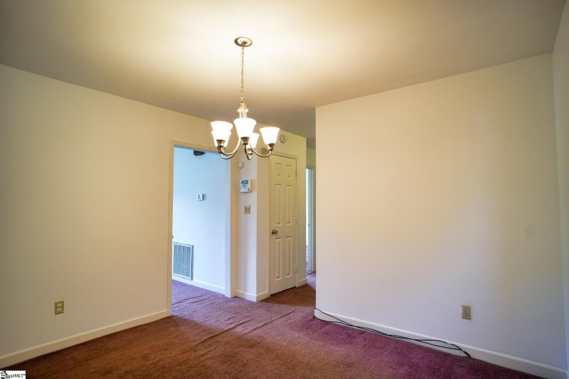 Property image 5 at 402 Bellingham Court, Spartanburg, SC 29303