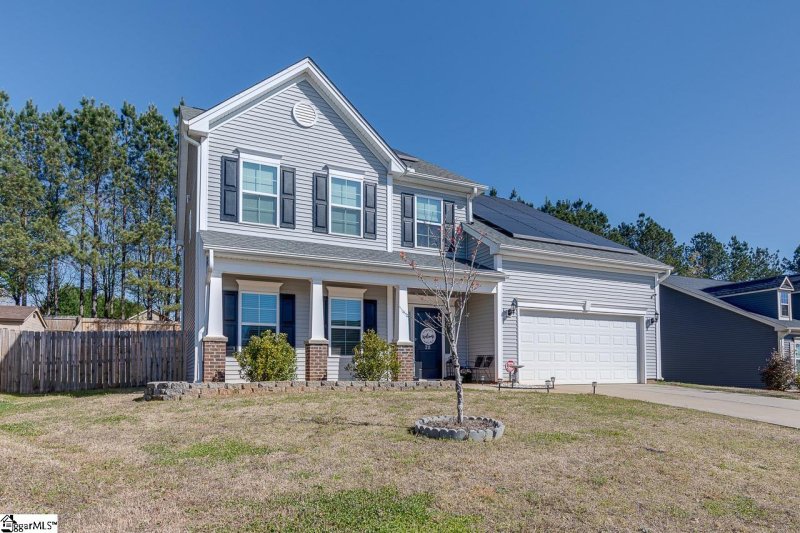 Property image 2 at 211 E Pyrenees Drive, Lyman, SC 29365