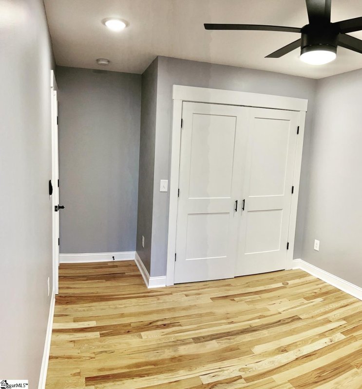 Property image 5 at 34 Hall Street, Greenville, SC 29607