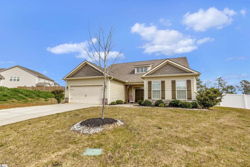 Property image 4 at 203 Waymeet Court, Piedmont, SC 29673-7774