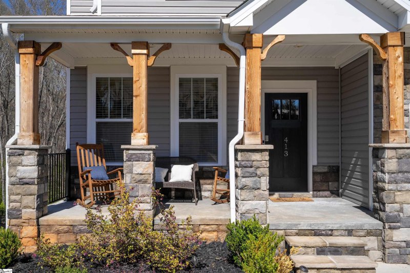 Property image 2 at 413 Wildflower Road, Easley, SC 29642