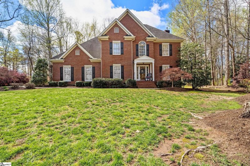 511 Shadow Oaks Drive