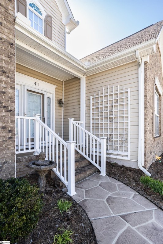 Property image 2 at 411 Summergreen Way, Greenville, SC 29607
