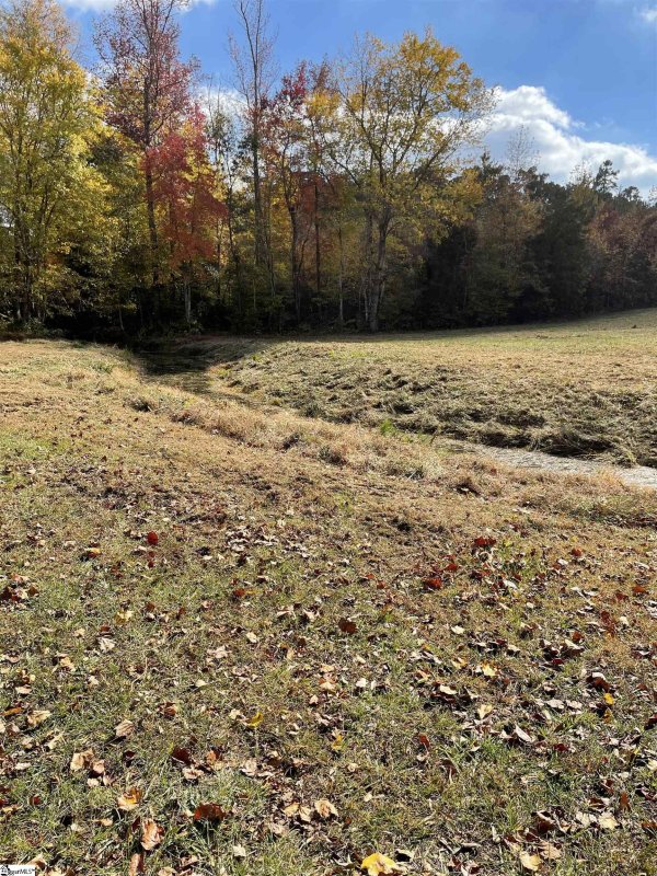 Property image 2 at 231 Janet Court, Simpsonville, SC 29681