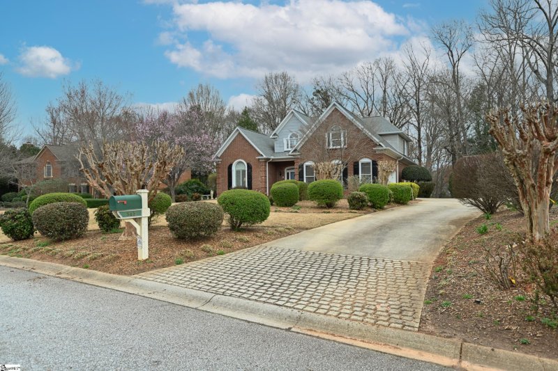 Property image 2 at 343 English Oak Road, Simpsonville, SC 29681