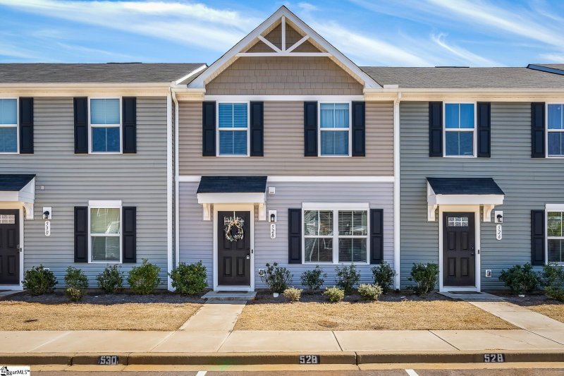 Property image 4 at 528 Hampton Townes Drive, Greenville, SC 29617-0000