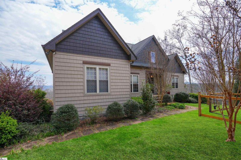 Property image 2 at 109 Treasure Trail, Cleveland, SC 29635