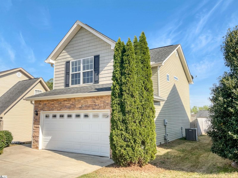 Property image 3 at 56 Maravista Avenue, Greenville, SC 29617