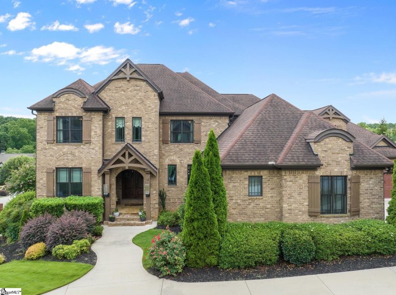 15 Griffith Knoll Way