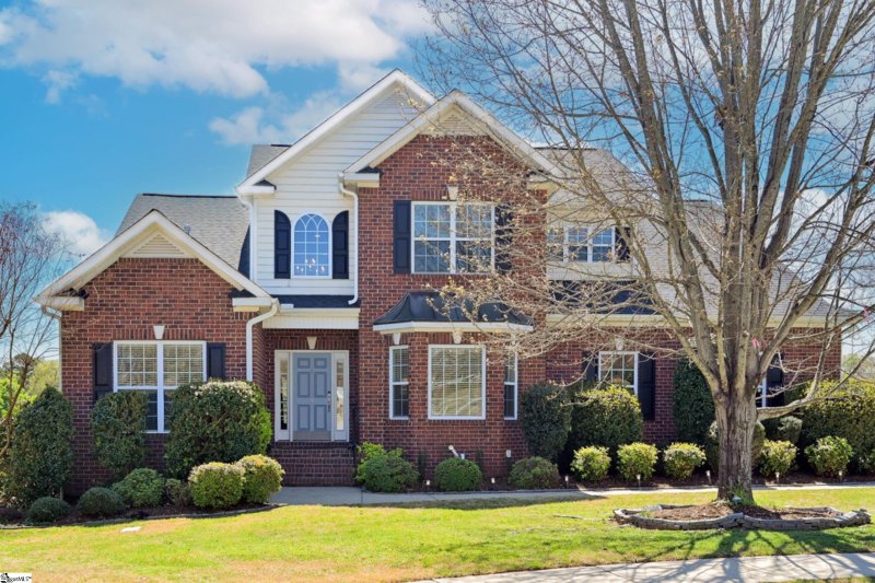 9 Calmwater Court
