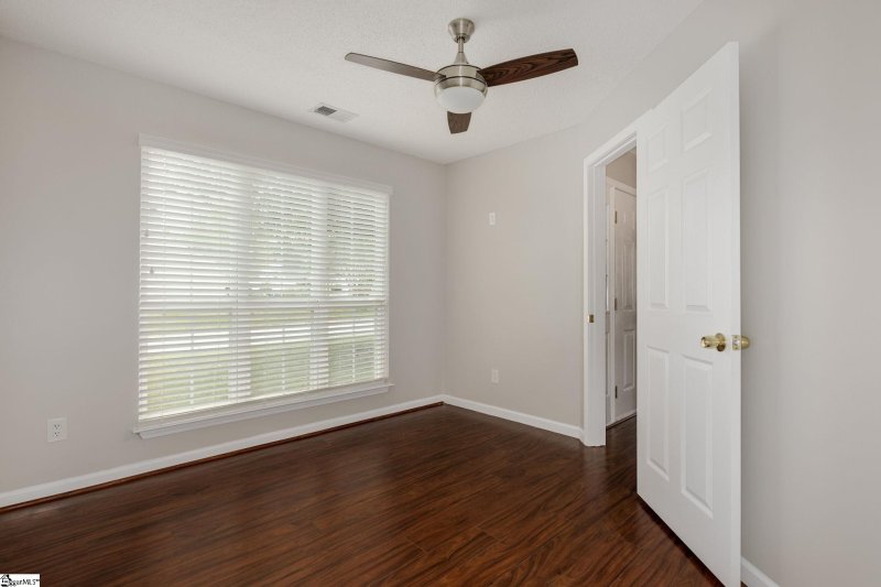 Property image 4 at 101 Fairview Lake Way, Simpsonville, SC 29680