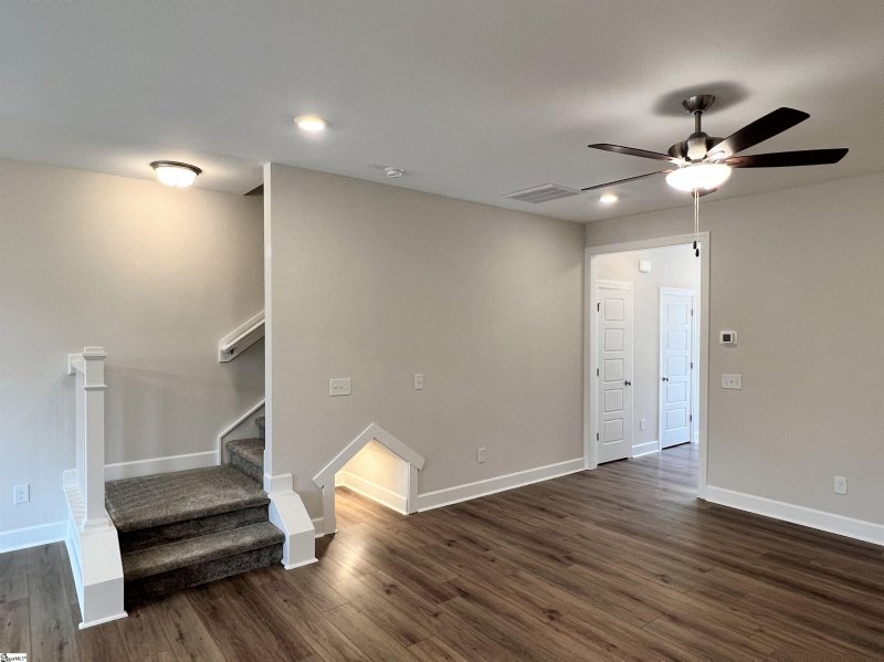 Property image 5 at 111 Callen Drive, Greenville, SC 29607